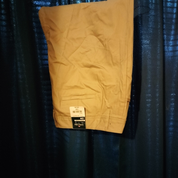 St. John's Bay Pants - St Johns Bay BISCOTTI CAPRIS